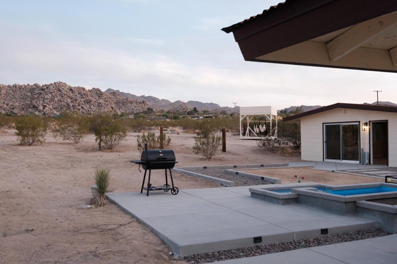 @ Marbella Lane - The Moon Designer Home Right Behind The Jtnp Джошуа-Трі Екстер'єр фото
