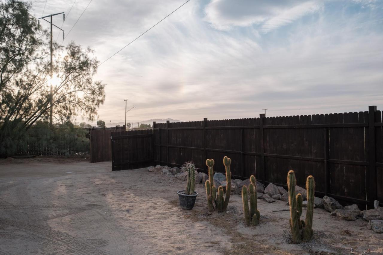 @ Marbella Lane - The Moon Designer Home Right Behind The Jtnp Джошуа-Трі Екстер'єр фото